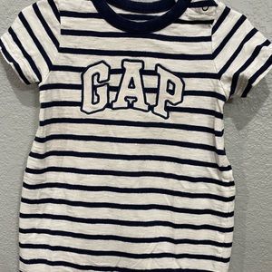 Gap onesie